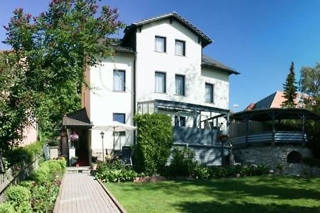 Pension Am Kirschberg 바이마르 외부 사진
